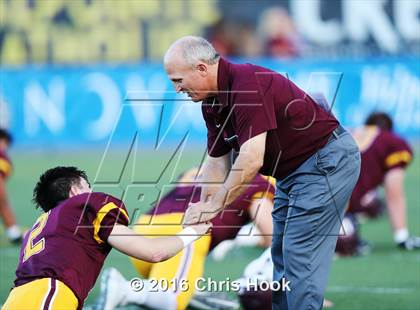 Thumbnail 2 in Mountain View vs. Salpointe Catholic photogallery.