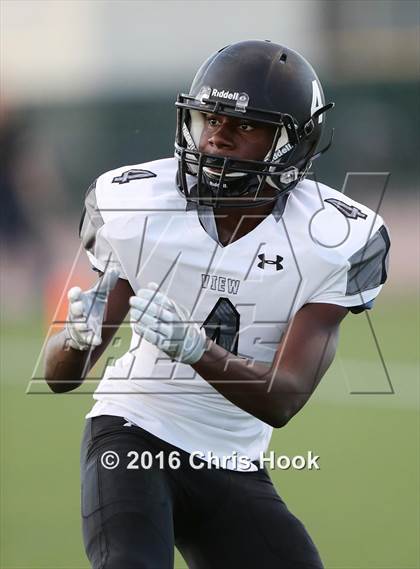 Thumbnail 2 in Mountain View vs. Salpointe Catholic photogallery.