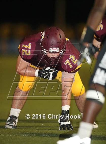 Thumbnail 3 in Mountain View vs. Salpointe Catholic photogallery.