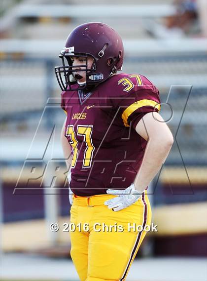 Thumbnail 2 in Mountain View vs. Salpointe Catholic photogallery.