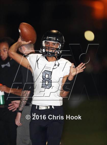 Thumbnail 3 in Mountain View vs. Salpointe Catholic photogallery.