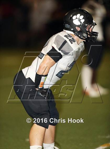 Thumbnail 3 in Mountain View vs. Salpointe Catholic photogallery.