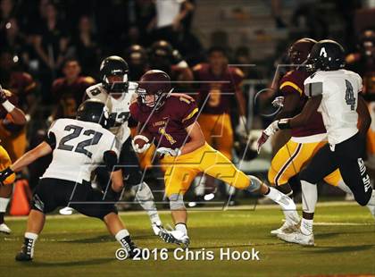 Thumbnail 2 in Mountain View vs. Salpointe Catholic photogallery.