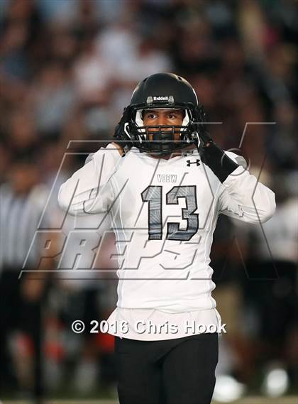Thumbnail 2 in Mountain View vs. Salpointe Catholic photogallery.