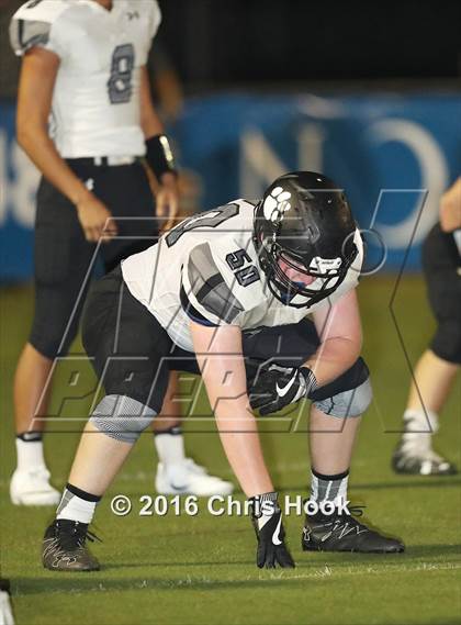 Thumbnail 3 in Mountain View vs. Salpointe Catholic photogallery.