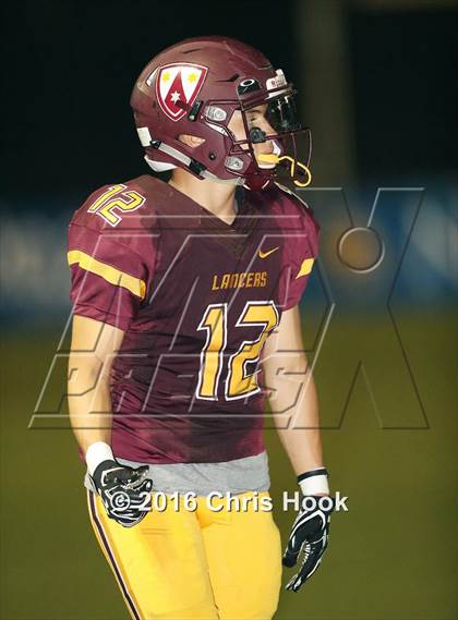 Thumbnail 2 in Mountain View vs. Salpointe Catholic photogallery.