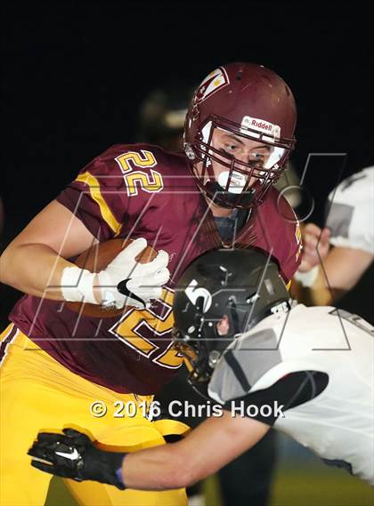 Thumbnail 3 in Mountain View vs. Salpointe Catholic photogallery.