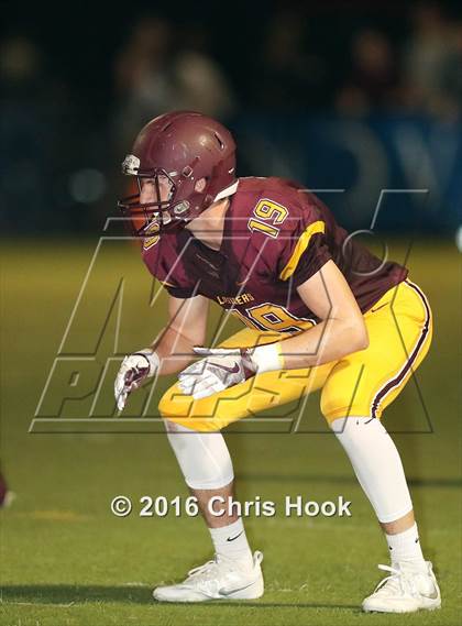 Thumbnail 2 in Mountain View vs. Salpointe Catholic photogallery.