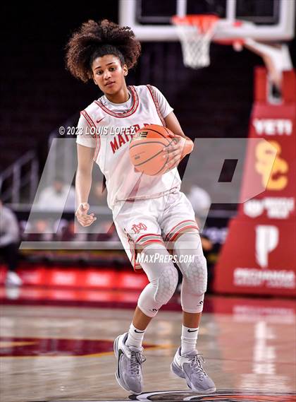Thumbnail 3 in Mater Dei @ St. Vincent-St. Mary (The Chosen One's Invitational) photogallery.