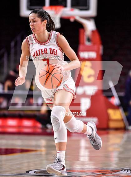 Thumbnail 2 in Mater Dei @ St. Vincent-St. Mary (The Chosen One's Invitational) photogallery.