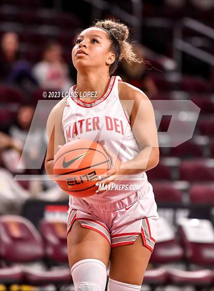 Thumbnail 1 in Mater Dei @ St. Vincent-St. Mary (The Chosen One's Invitational) photogallery.
