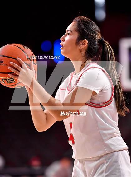 Thumbnail 3 in Mater Dei @ St. Vincent-St. Mary (The Chosen One's Invitational) photogallery.