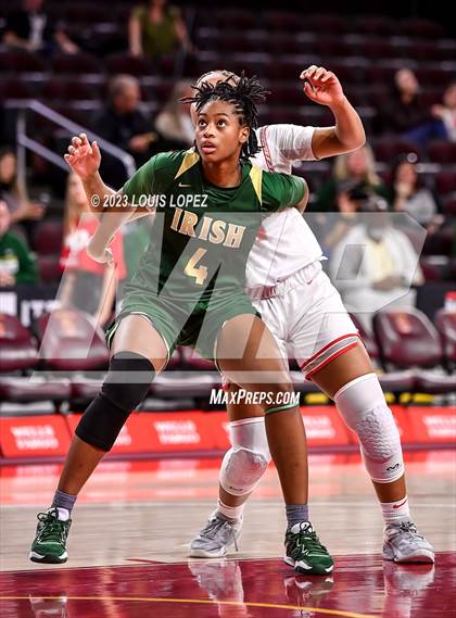 Thumbnail 2 in Mater Dei @ St. Vincent-St. Mary (The Chosen One's Invitational) photogallery.