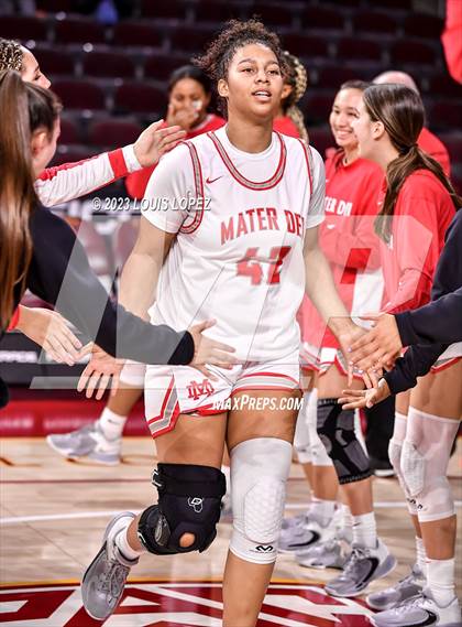 Thumbnail 3 in Mater Dei @ St. Vincent-St. Mary (The Chosen One's Invitational) photogallery.