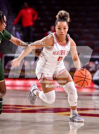 Thumbnail 3 in Mater Dei @ St. Vincent-St. Mary (The Chosen One's Invitational) photogallery.