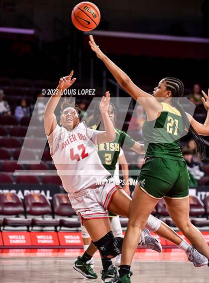 Thumbnail 2 in Mater Dei @ St. Vincent-St. Mary (The Chosen One's Invitational) photogallery.