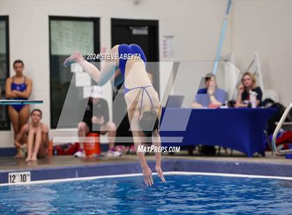 Thumbnail 1 in Regis Jesuit @ Cherry Creek photogallery.