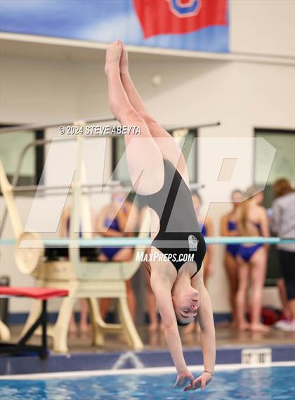 Thumbnail 3 in Regis Jesuit @ Cherry Creek photogallery.
