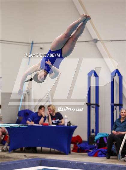 Thumbnail 1 in Regis Jesuit @ Cherry Creek photogallery.