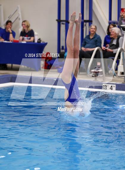 Thumbnail 2 in Regis Jesuit @ Cherry Creek photogallery.