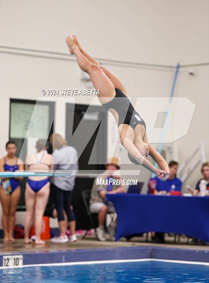 Thumbnail 1 in Regis Jesuit @ Cherry Creek photogallery.