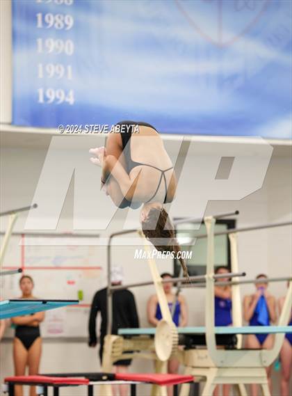 Thumbnail 2 in Regis Jesuit @ Cherry Creek photogallery.