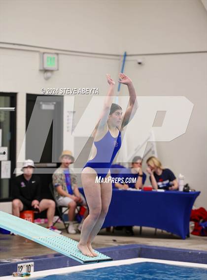 Thumbnail 2 in Regis Jesuit @ Cherry Creek photogallery.