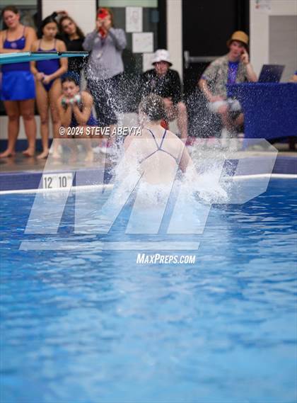 Thumbnail 2 in Regis Jesuit @ Cherry Creek photogallery.
