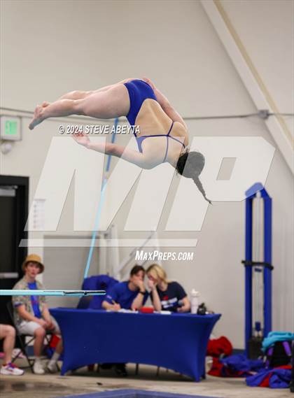 Thumbnail 2 in Regis Jesuit @ Cherry Creek photogallery.