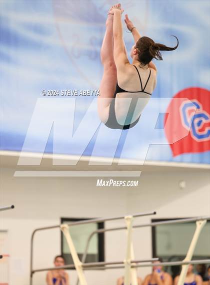 Thumbnail 1 in Regis Jesuit @ Cherry Creek photogallery.
