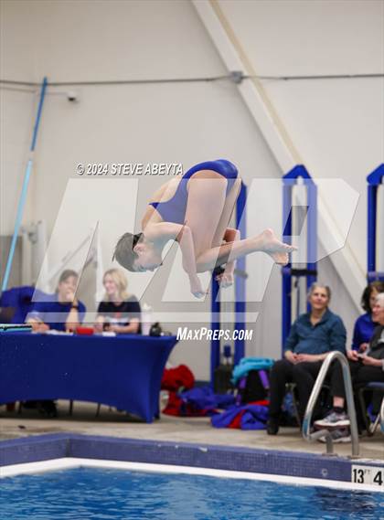 Thumbnail 1 in Regis Jesuit @ Cherry Creek photogallery.