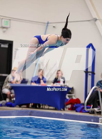 Thumbnail 1 in Regis Jesuit @ Cherry Creek photogallery.
