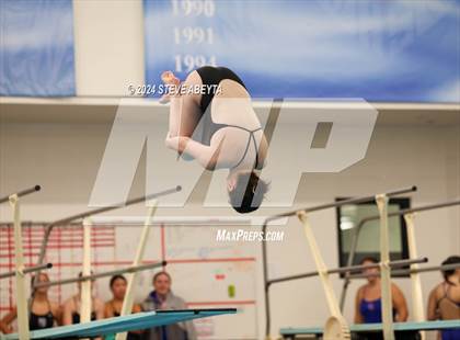 Thumbnail 1 in Regis Jesuit @ Cherry Creek photogallery.