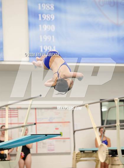 Thumbnail 1 in Regis Jesuit @ Cherry Creek photogallery.