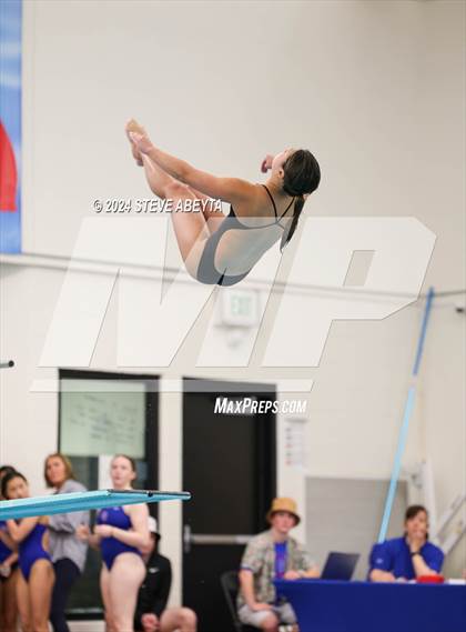 Thumbnail 2 in Regis Jesuit @ Cherry Creek photogallery.