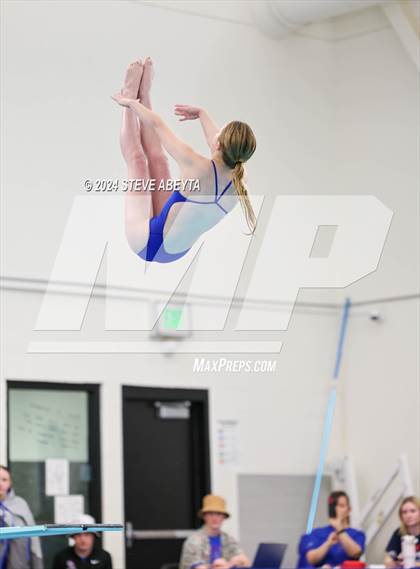 Thumbnail 2 in Regis Jesuit @ Cherry Creek photogallery.