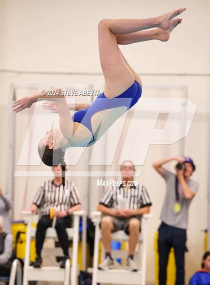 Thumbnail 3 in Regis Jesuit @ Cherry Creek photogallery.