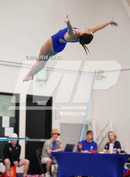 Thumbnail 1 in Regis Jesuit @ Cherry Creek photogallery.