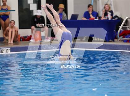 Thumbnail 3 in Regis Jesuit @ Cherry Creek photogallery.