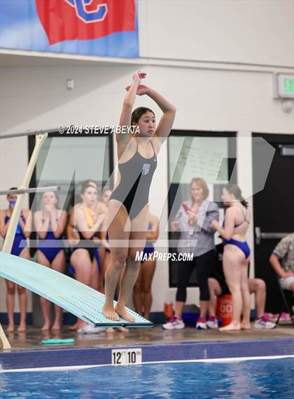 Thumbnail 2 in Regis Jesuit @ Cherry Creek photogallery.
