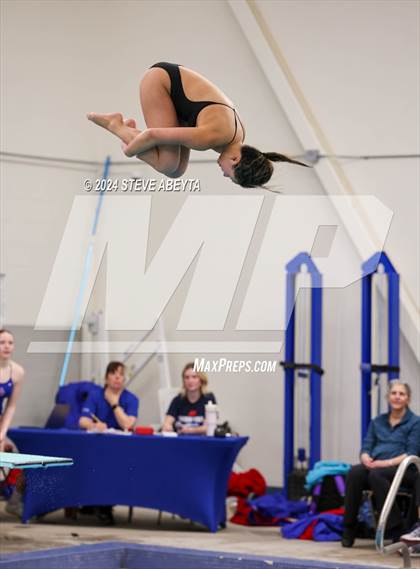Thumbnail 2 in Regis Jesuit @ Cherry Creek photogallery.