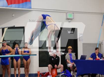 Thumbnail 1 in Regis Jesuit @ Cherry Creek photogallery.