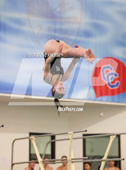 Thumbnail 3 in Regis Jesuit @ Cherry Creek photogallery.