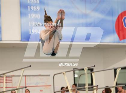 Thumbnail 3 in Regis Jesuit @ Cherry Creek photogallery.