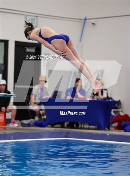 Thumbnail 1 in Regis Jesuit @ Cherry Creek photogallery.