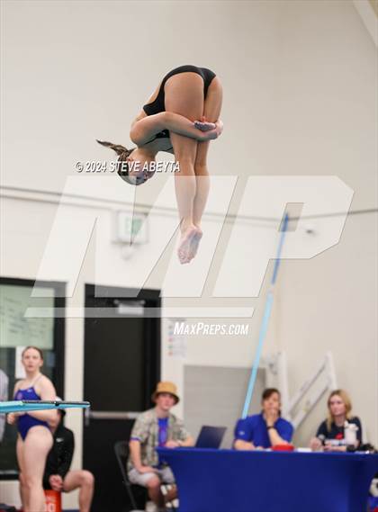 Thumbnail 1 in Regis Jesuit @ Cherry Creek photogallery.