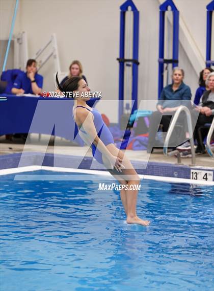 Thumbnail 1 in Regis Jesuit @ Cherry Creek photogallery.