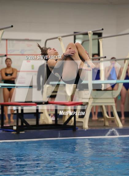 Thumbnail 2 in Regis Jesuit @ Cherry Creek photogallery.