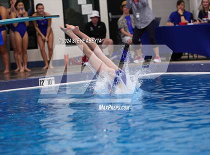 Thumbnail 2 in Regis Jesuit @ Cherry Creek photogallery.
