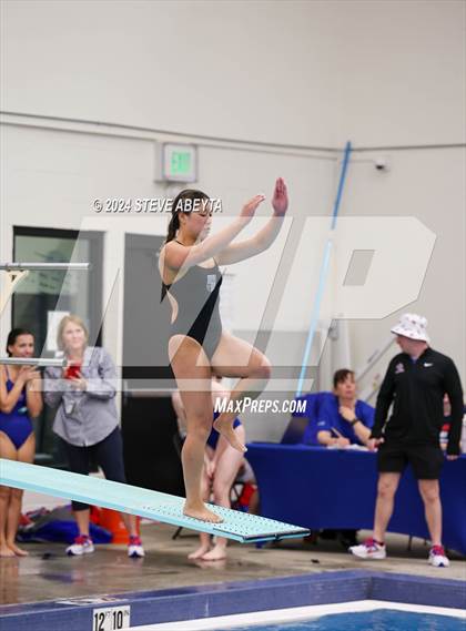 Thumbnail 2 in Regis Jesuit @ Cherry Creek photogallery.